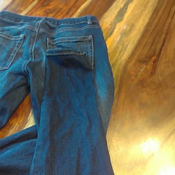 Blue Jeans - Picture 4 of 4